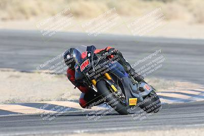 media/Dec-07-2025-CVMA (Sun) [[3e7d2de5dc]]/Race 6-The Shootout/